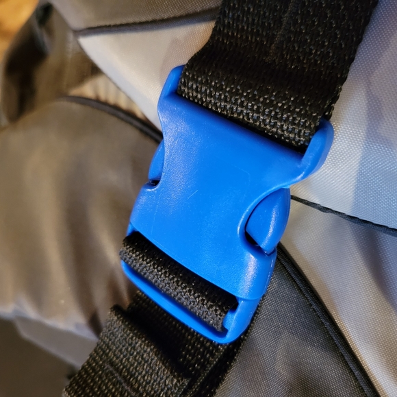 Full Throttle Adult Life Vest - Picture 4 of 8